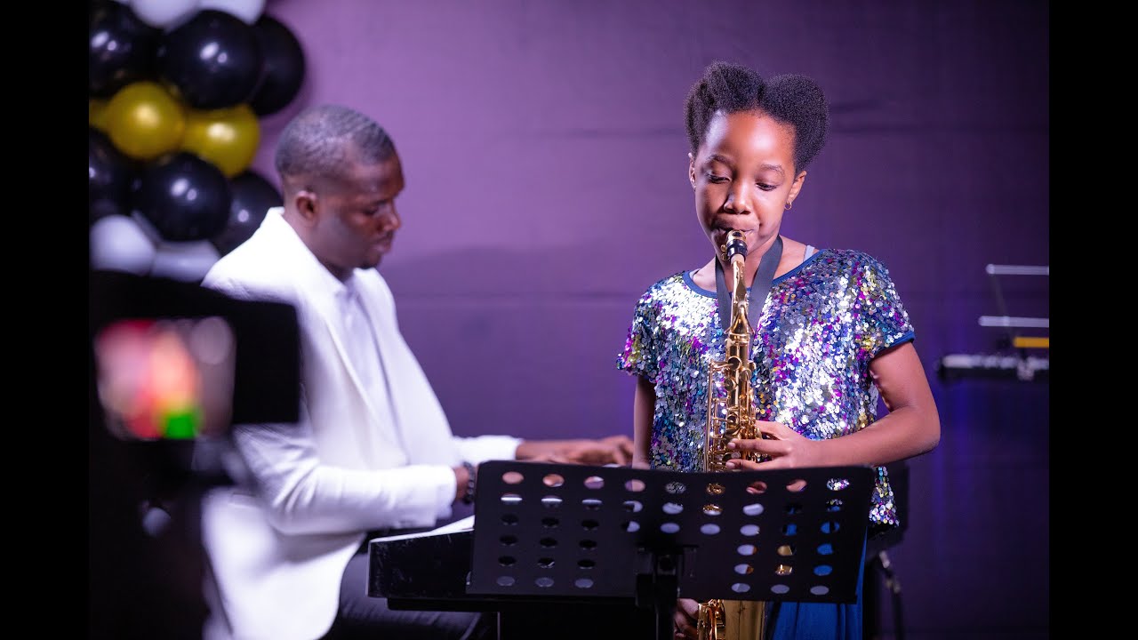 Ada Sax performed ( Auld Lang Syne) at Bassology Music Concert 2023