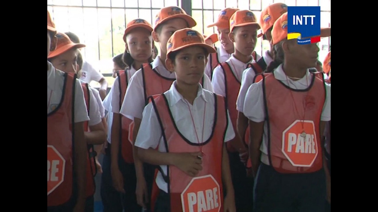 Intt entregó kits a Patrulla Escolar de la escuela José Ramón Camejo