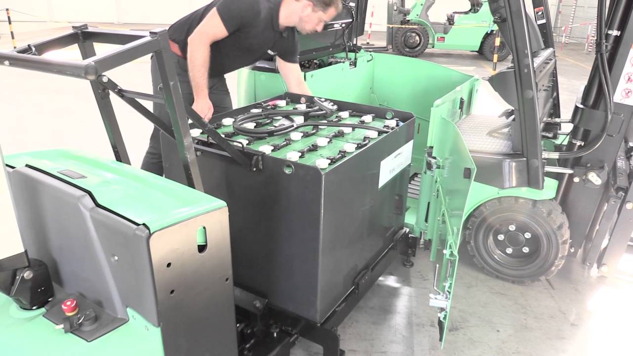Mitsubishi EDiA EM Battery Exchange