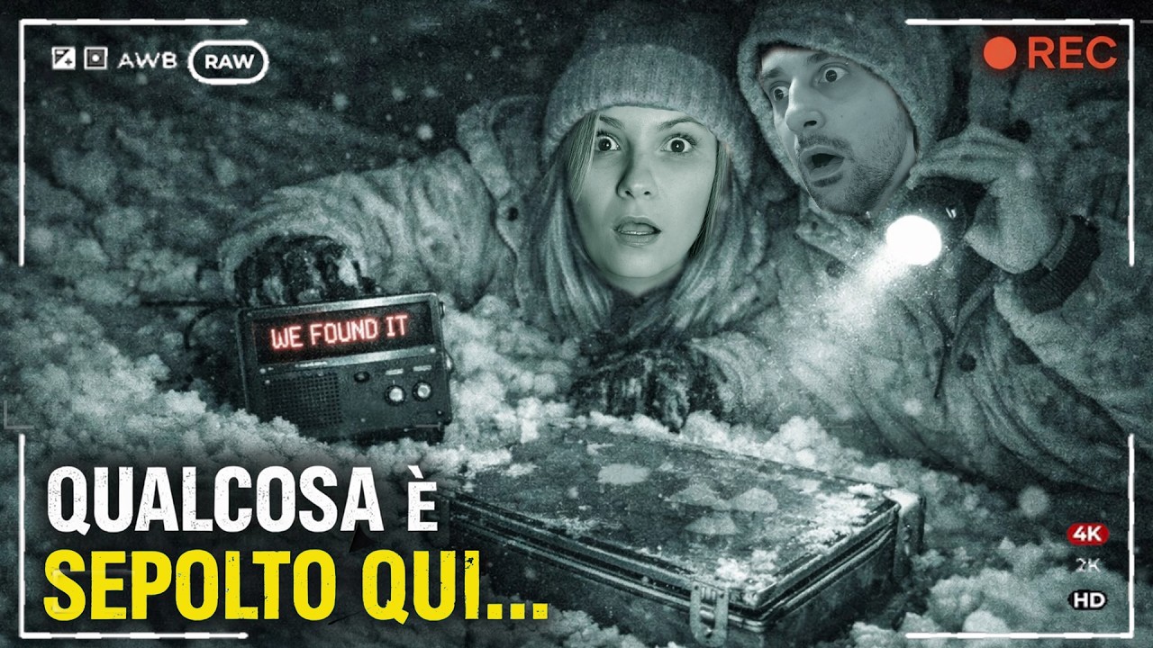 Passiamo la notte nel bosco dello schianto aereo! Non siamo soli!