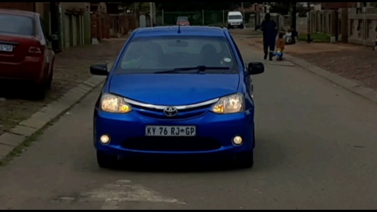 Midnight staring (DKB fafastra ngambasa)