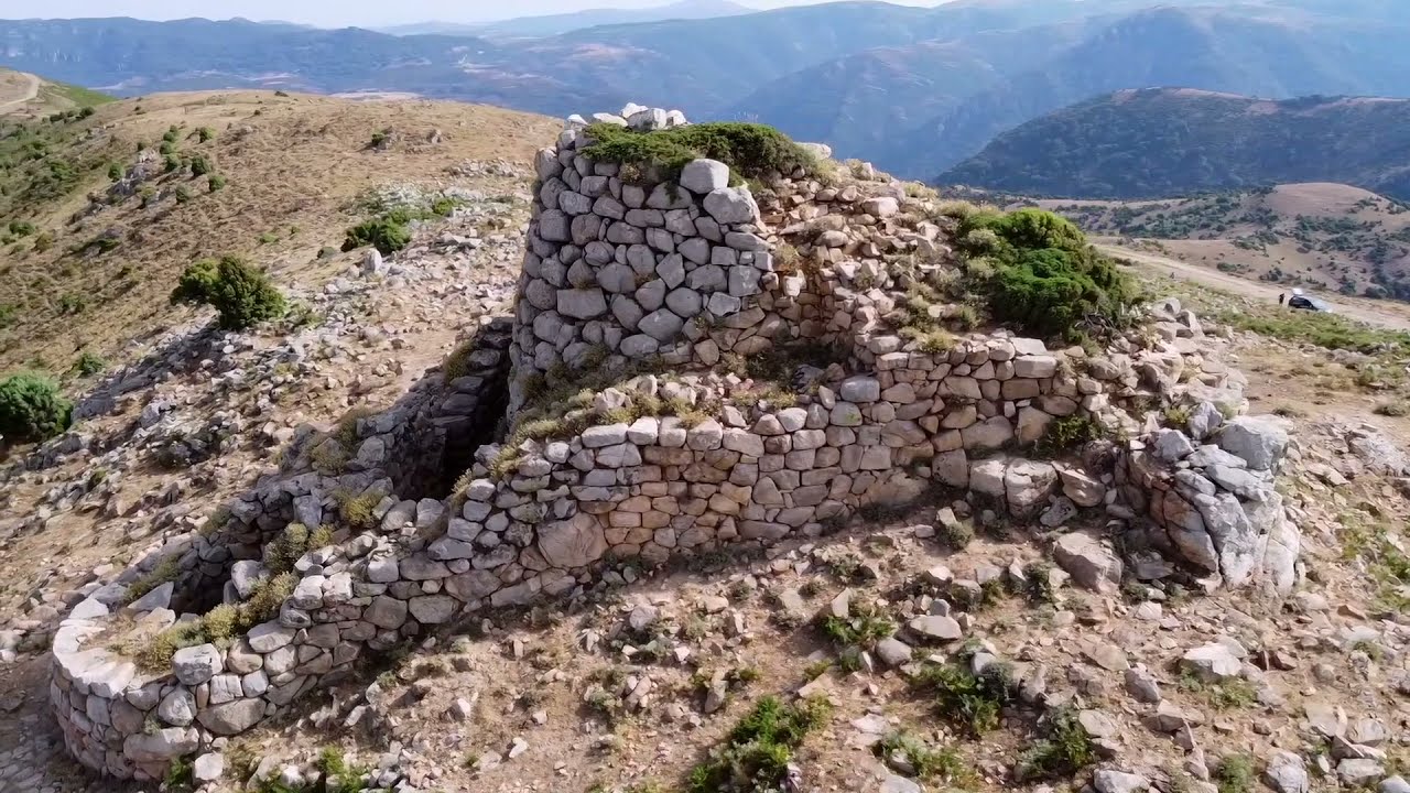 Nuraghe Ruinas - Arzana