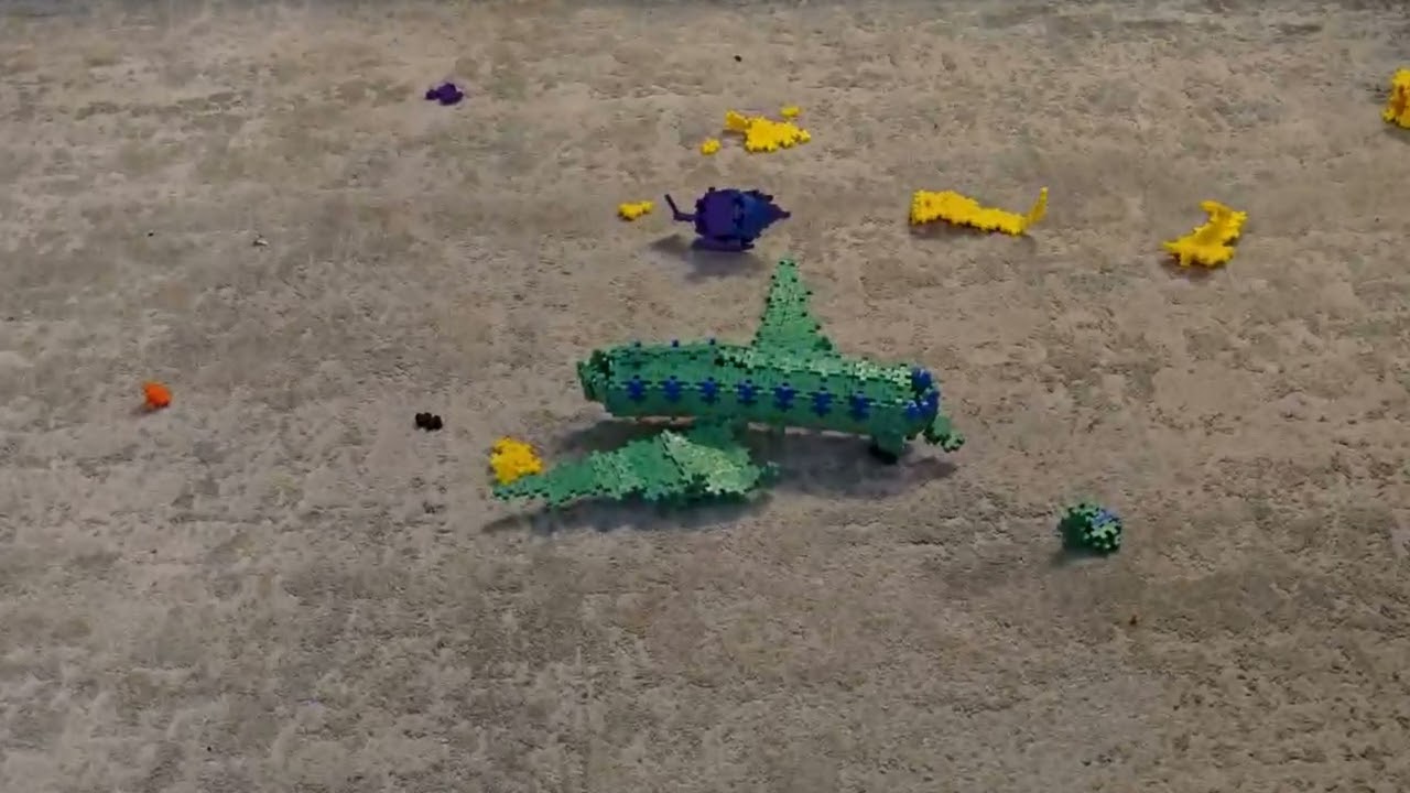 Giant plane crashes that are satisfying plus plus