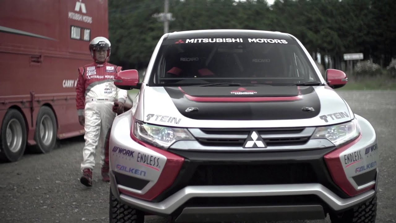 Mitsubishi Outlander PHEV Motor Sports 2015