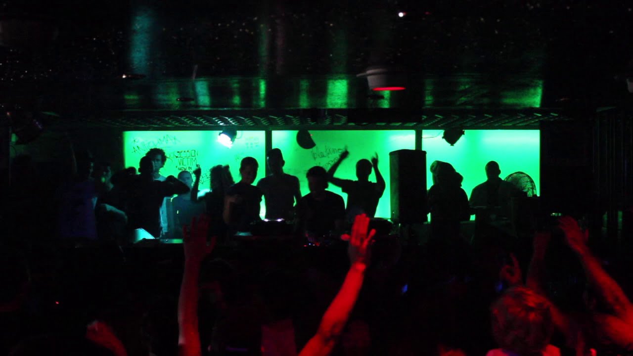 Sonja Moonear B2B Adil Hiani @ Udopiya presents Cosmo records (Marseilles, FR) 10.05.13
