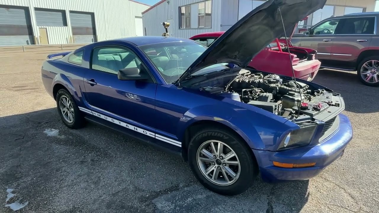 Замена топливного насоса на Mustang 2005 года выпуска, базовая комплектация, двигатель 4.0.