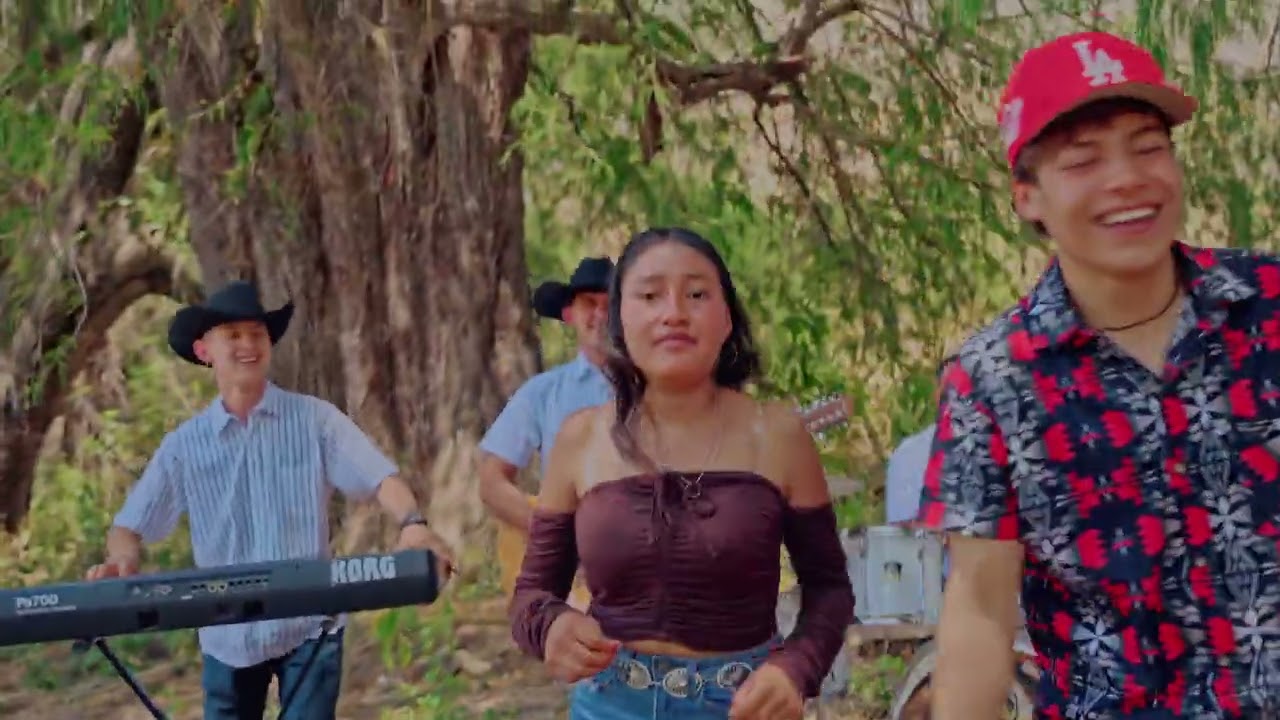 | La Muñequita | Agustín y sus Audaces Ft Los Caudillos del Flako Sosa | 2025 |