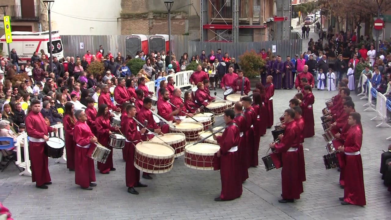 Tambors de Passió Almassora en el XXVII Concurso de Tambores y Bombosde  Ejea de los Caballeros 2019