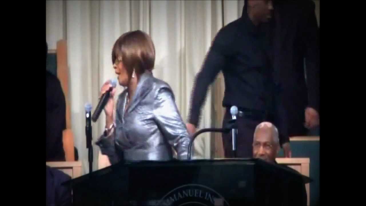 Dorinda Clark Cole-Quitting is not an option part 1