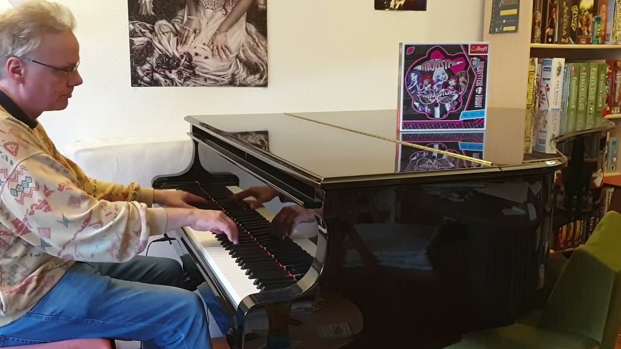 Patrick Hollstein - For the Ghouls (composition for piano)