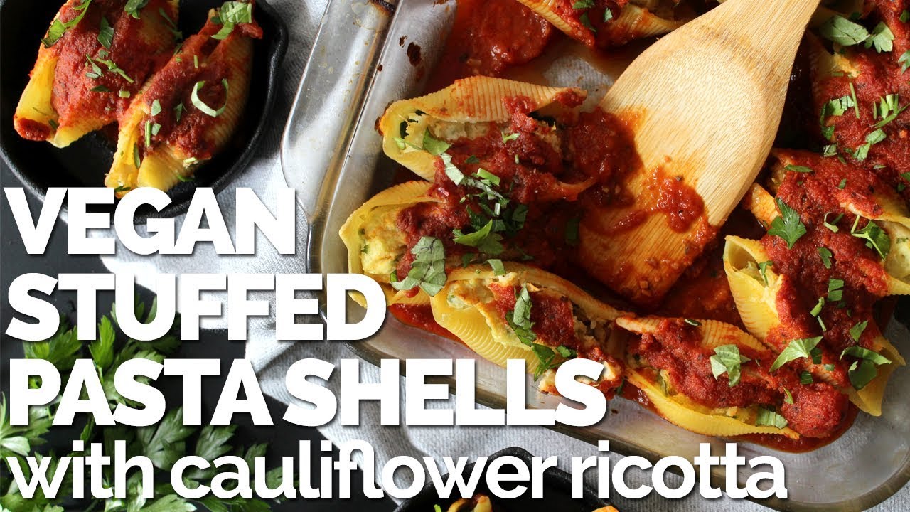 Vegan Stuffed Pasta Shells with Cauliflower Ricotta | Two Market Girls