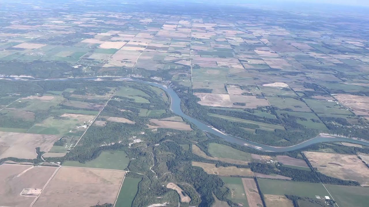 Beautiful Landing at Edmonton International Airport [YEG]