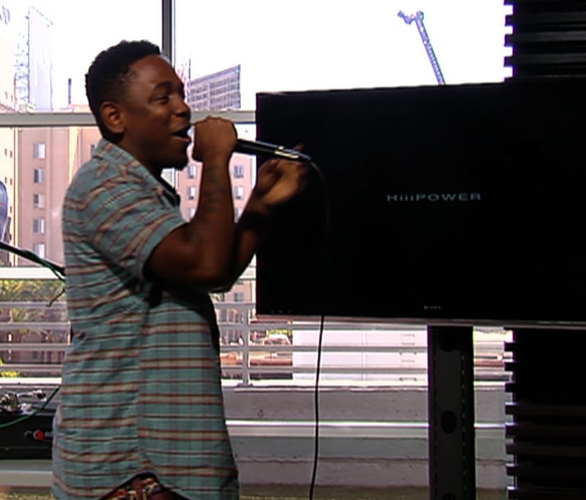 Kendrick Lamar performs HiiiPower live