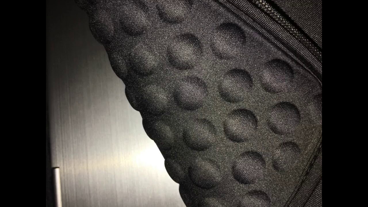 Review: tomtoc 360 Protective Laptop Sleeve for 13