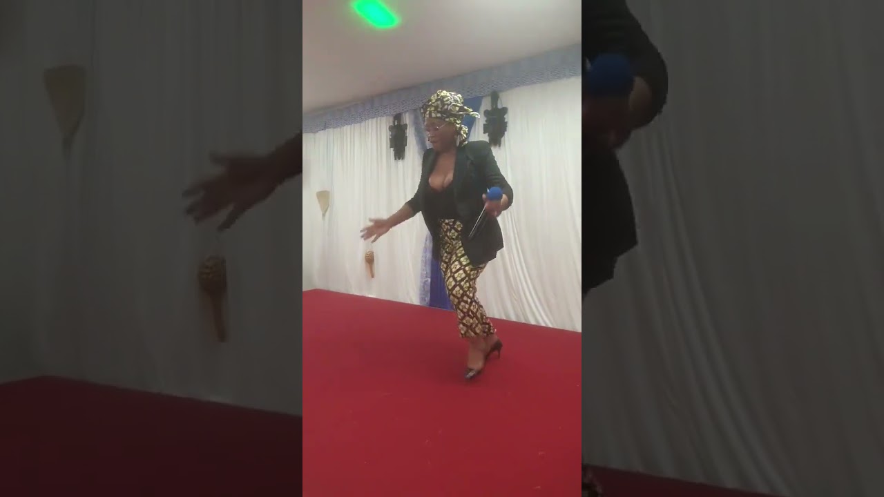 La nuit de la culture et de la tradition wê organisée par IVOIRE DJINHIN CULTURE 10 Mai 2025