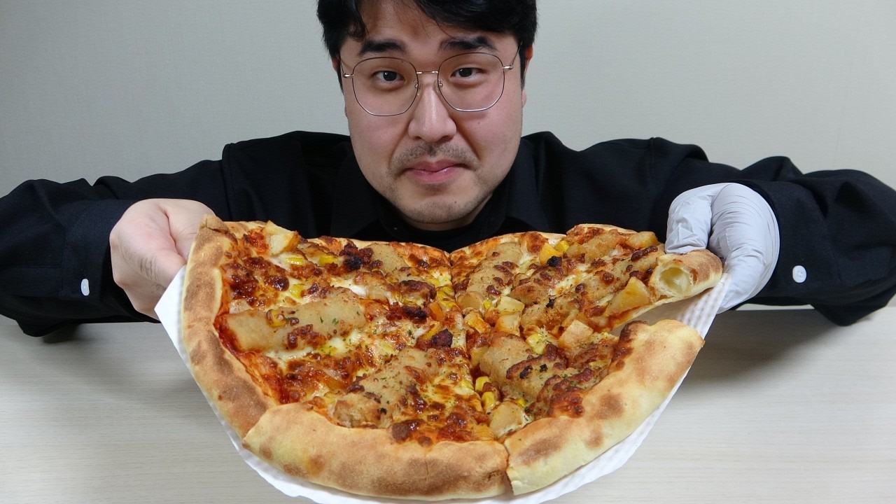 ASMR 테토남을 위한 돈까스제육피자 먹으며 수다떨기 (Tonkatsu & Spicy Pork Pizza Mukbang for Teto Guys with Chatting)
