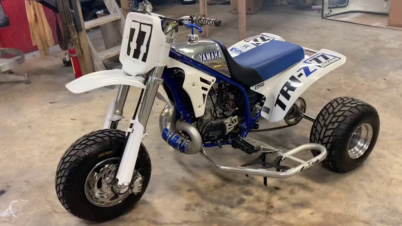 1985, 1985.5, and 1986 Yamaha Tri z Trio. D&A Restorations