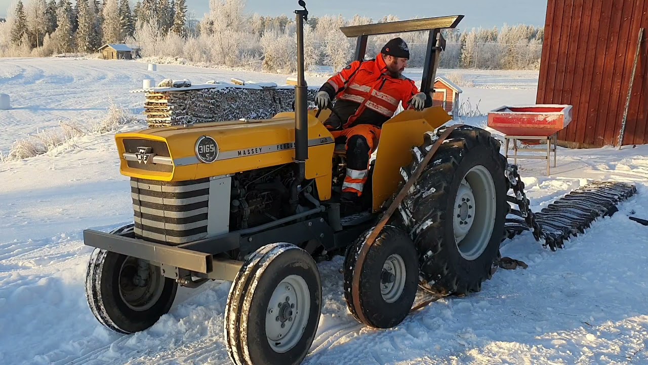MF 3165s telat päälle ja ajouria polkemaan.