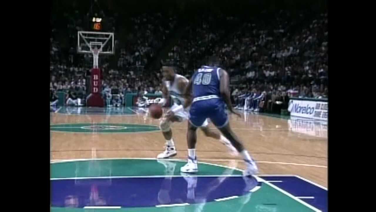 Alonzo Mourning: NBA Superstars 3 HD