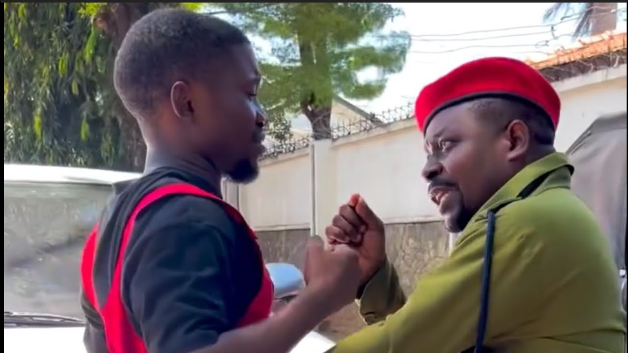 Kajigongesha mbele ya Afande