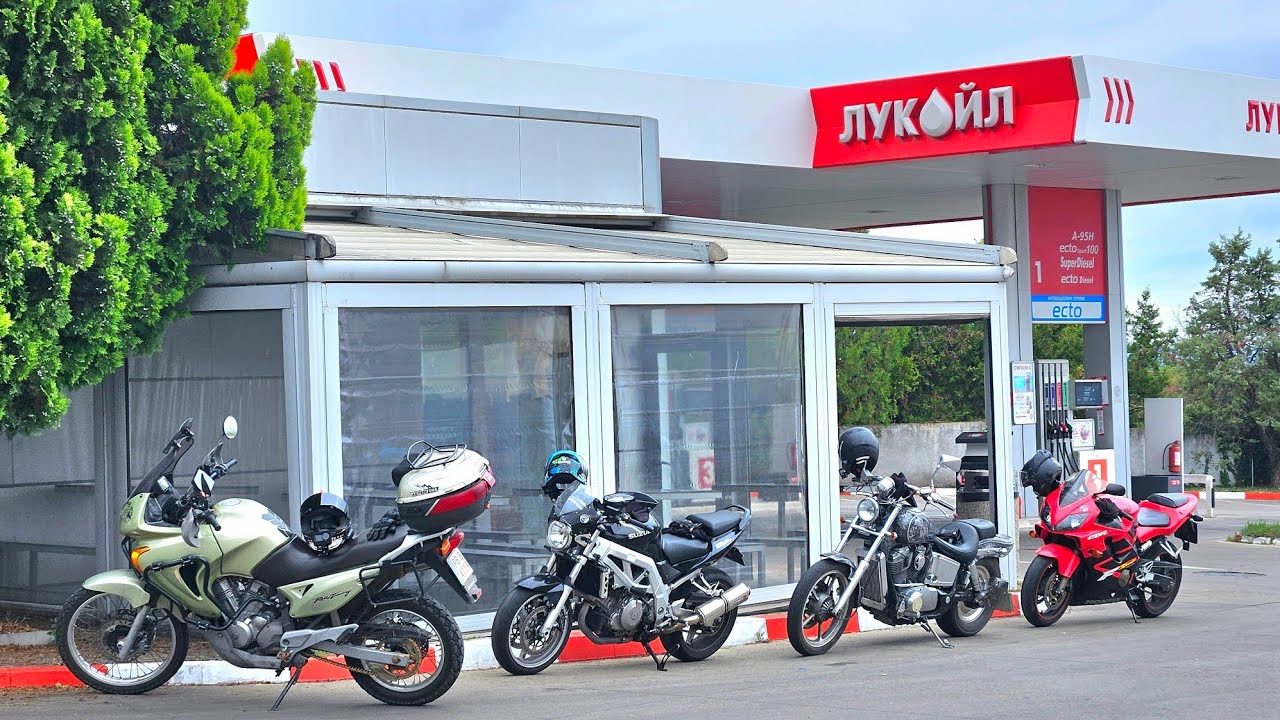 Всичките ми мотори на разходка едновременно
