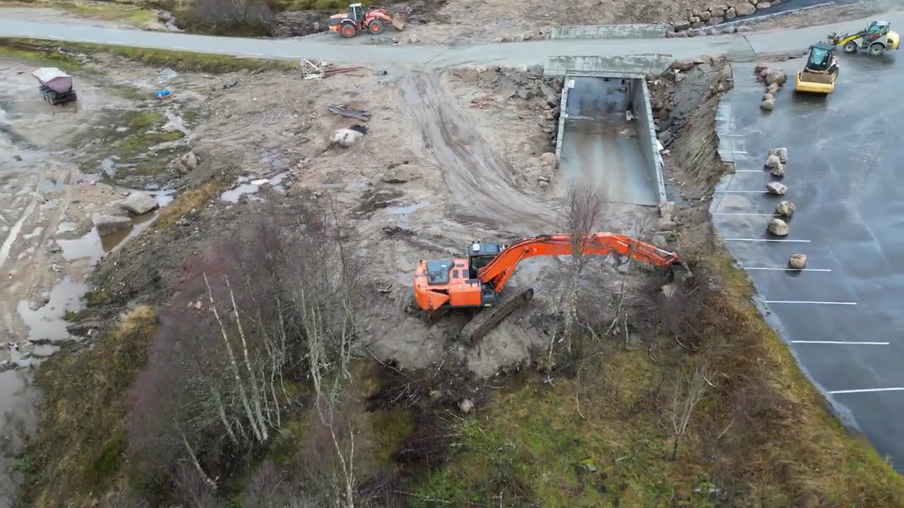 Ski undergangen Sirdal Høyfjellshotell 12.11.2025 Asfalt