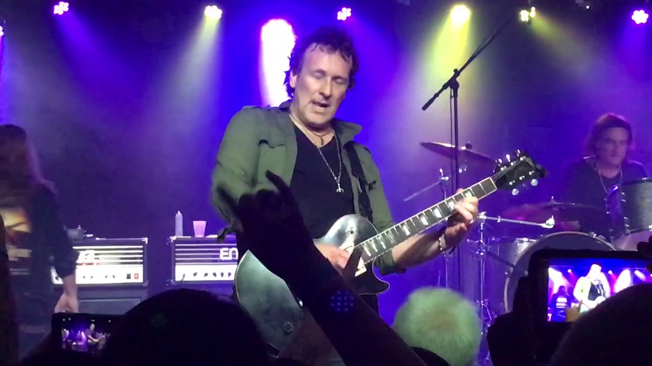 Last in Line -&ldquo;Rainbow in the Dark&rdquo; live at the Alrosa Villa 3-2-18