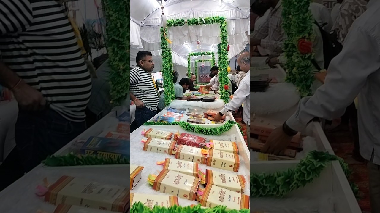 After all, why are so many Vedas and Puranas kept here? #santrampaljimaharaj #swaminarayanmandir ...