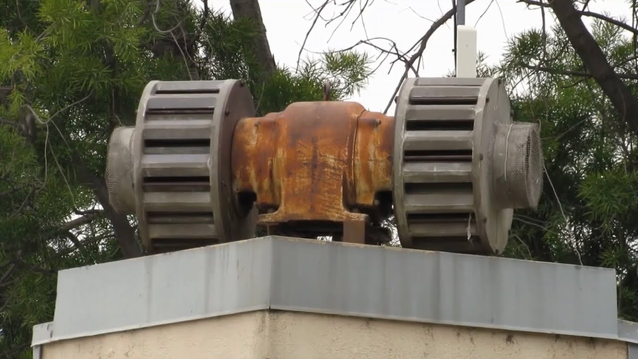B&M Model 20-AR-10 (Attack Signal) Monthly siren test 6-25-19 Sierra Madre, California