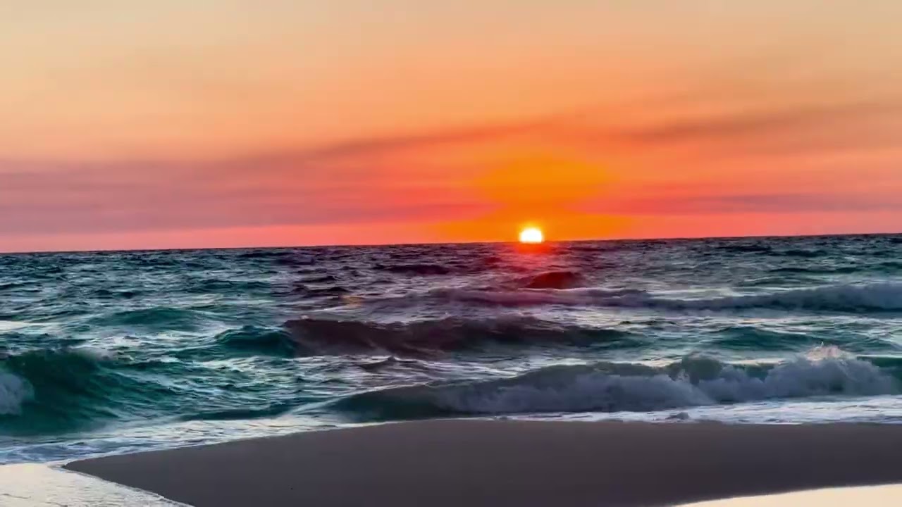 Panama City Beach , Pier Park , Public beach access 58 , 11/16/2025