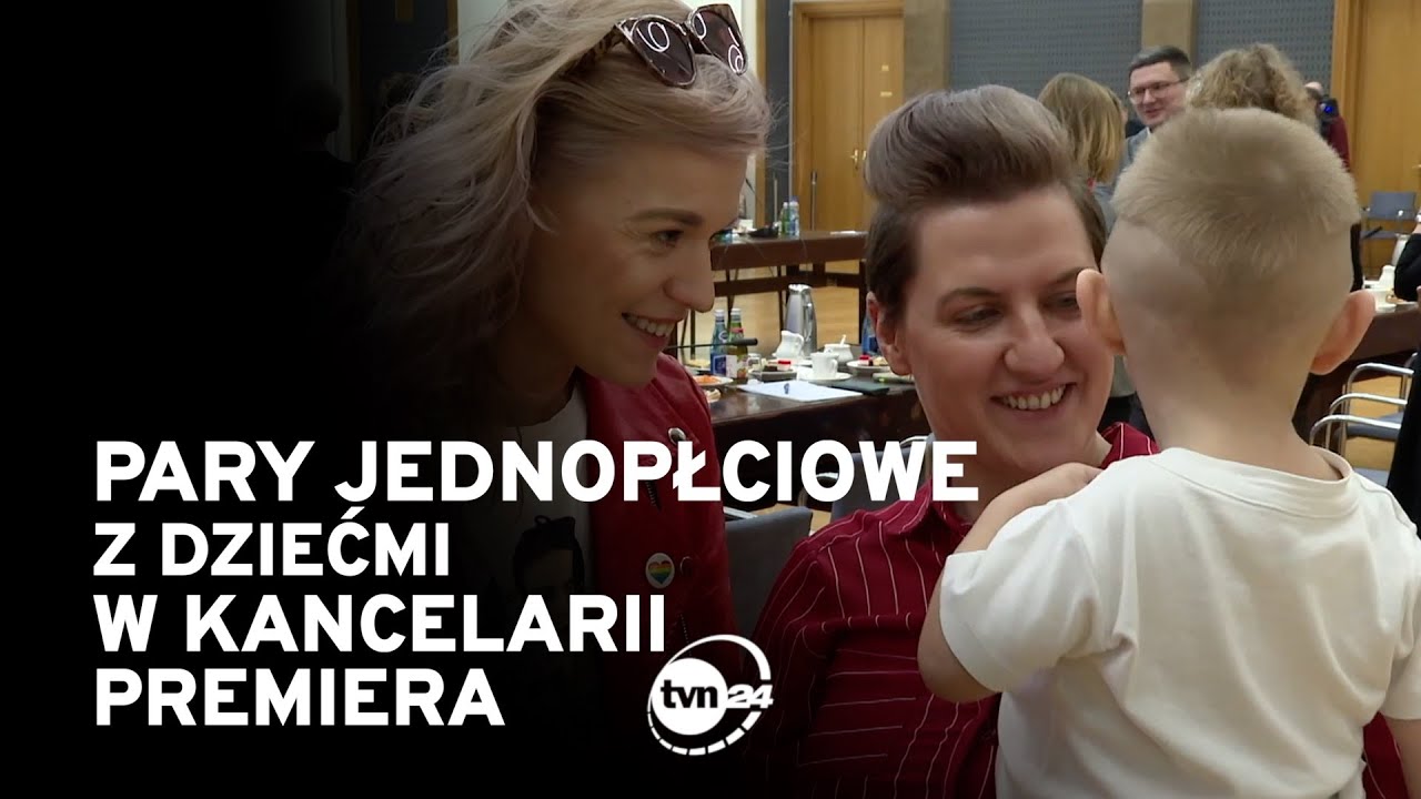 PARY JEDNOPŁCIOWE Z DZIEĆMI W KANCELARII PREMIERA. 
