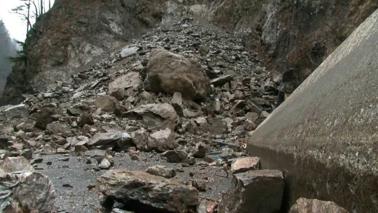 Eboulement historique dans les gorges de l'Arly