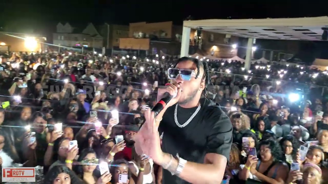 Deno Crazy Live At Aidonia Fresh Drop Tour