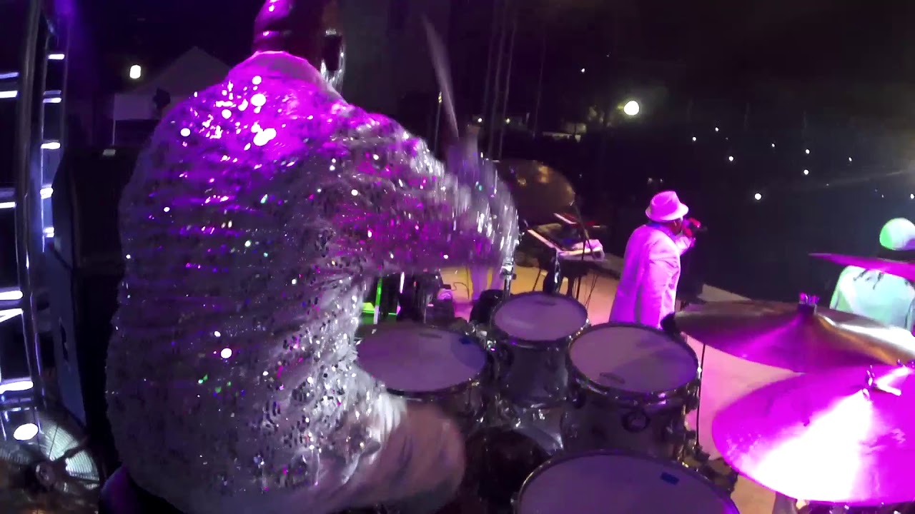 The Bar-Kays Live in San Antonio, Tx. 2015
