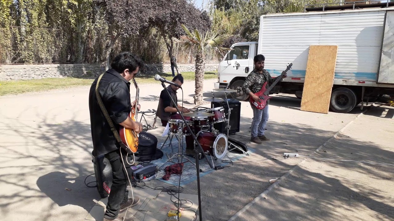 La banda doble de The Credence 09042020
