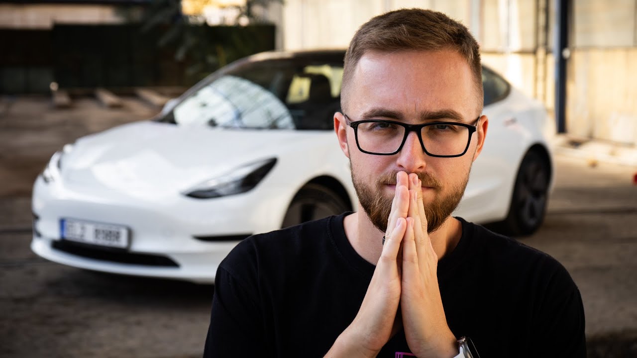 Můj rok s Teslou Model 3
