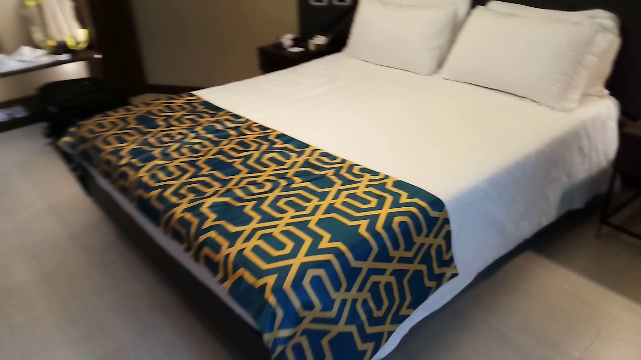The Hive Hotel Rome 4 Star