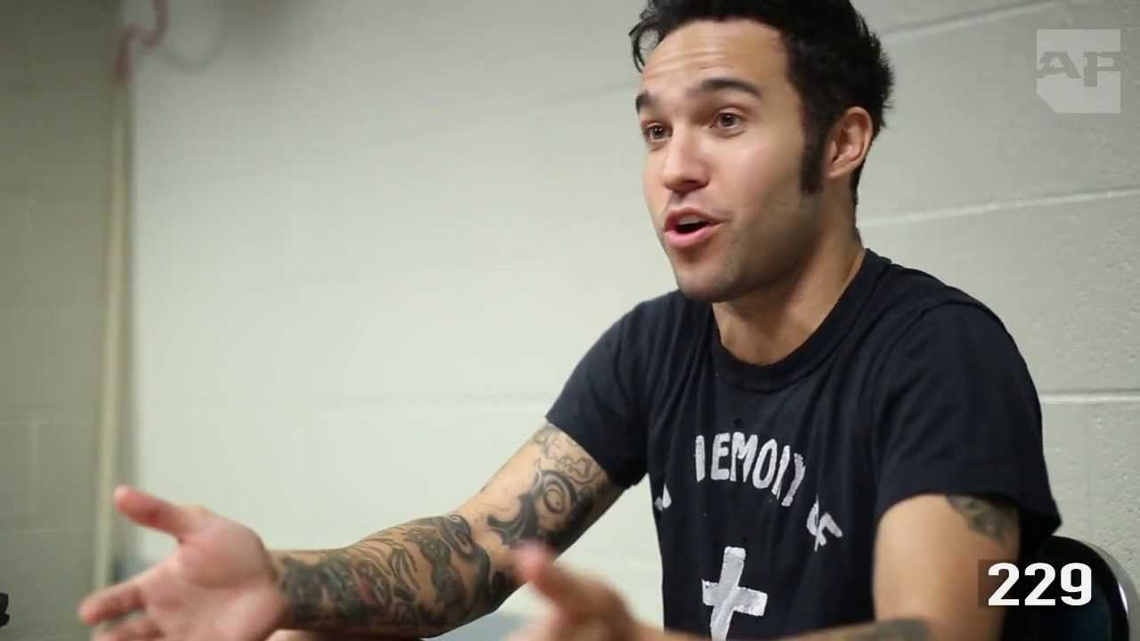 300 Seconds With Pete Wentz