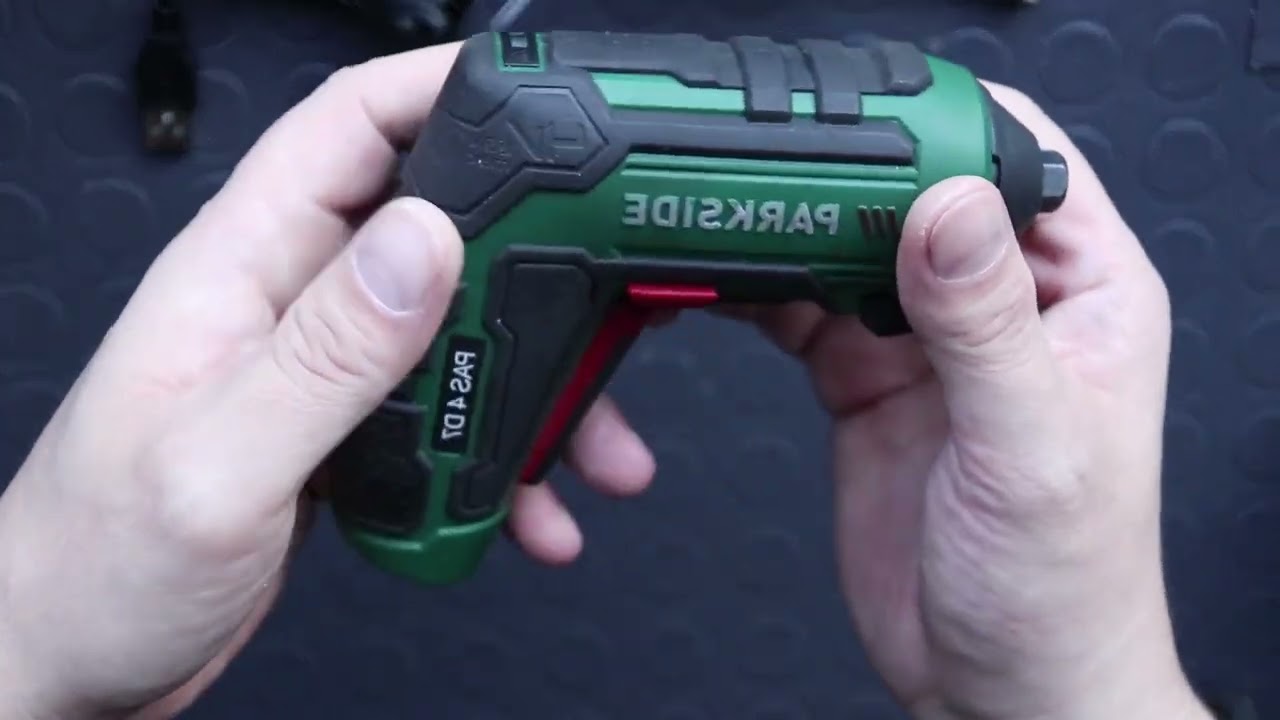 Акумулаторна отвертка Parkside PAS 4 D7 Cordless Screwdriver 4V