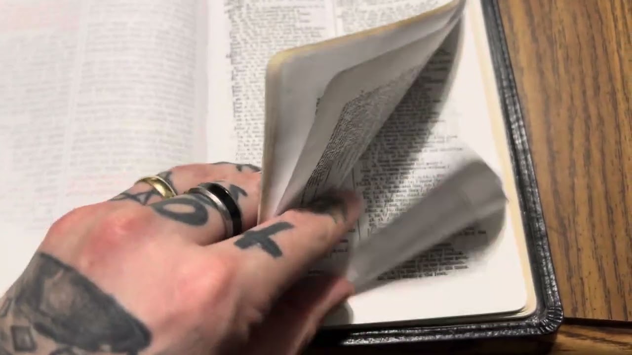 Bible review KJV Church Bible Publishers (Hand Size) Red Letter text Bible