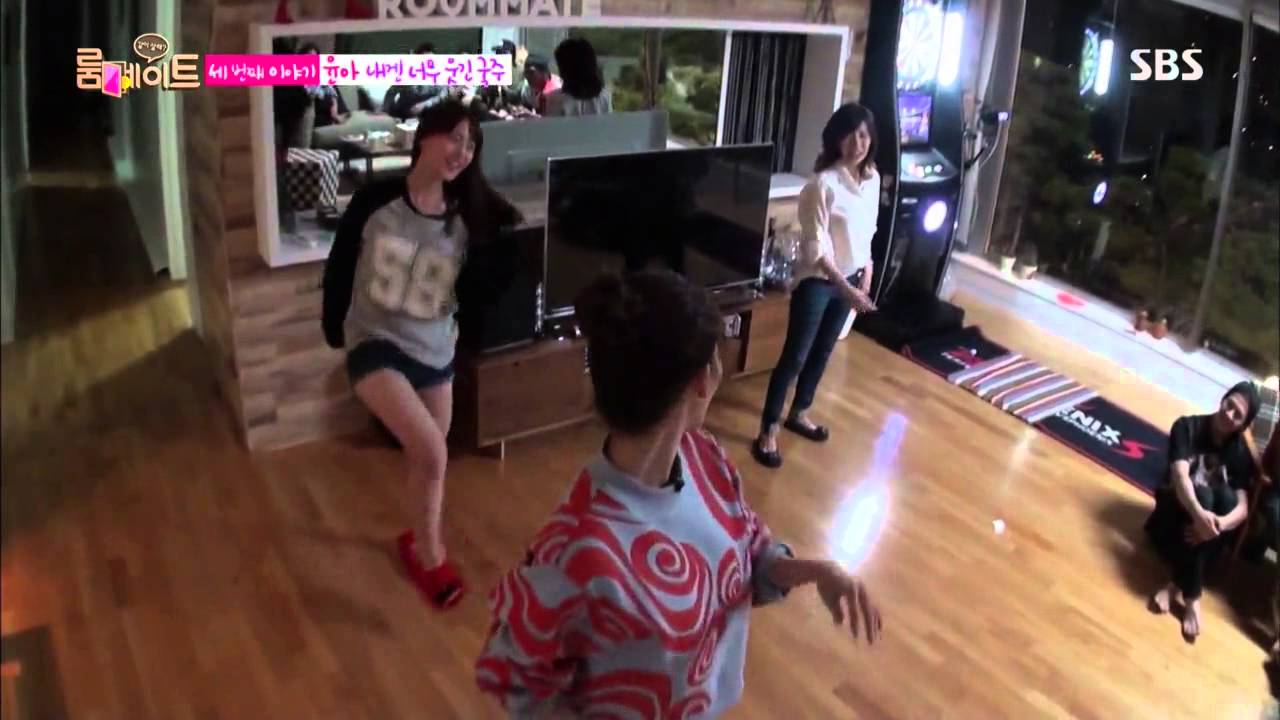 [141019] Youngji dancing to the Boys on Roommate (with Sunny and Yoona) HD