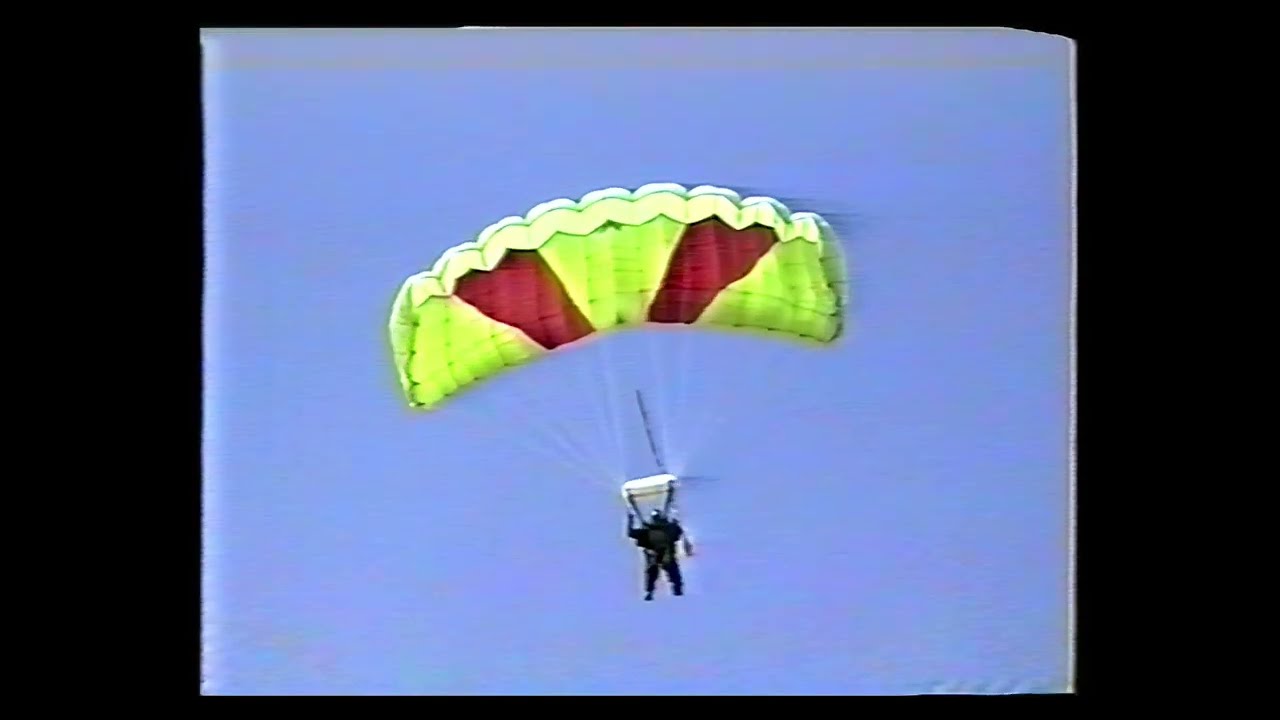 Phil Flying 2000