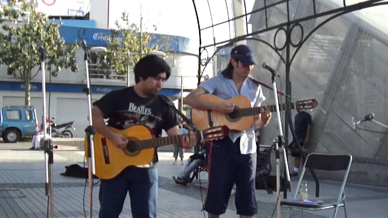 4.-Ases Falsos-Ola de Terror (Plaza Puente Alto)