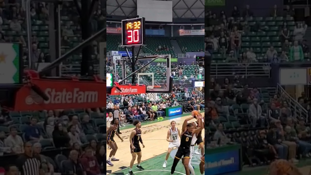 Bernardo da Silva First Field Goal Against UCR! #hawaiibasketball #collegebasketball #gobows