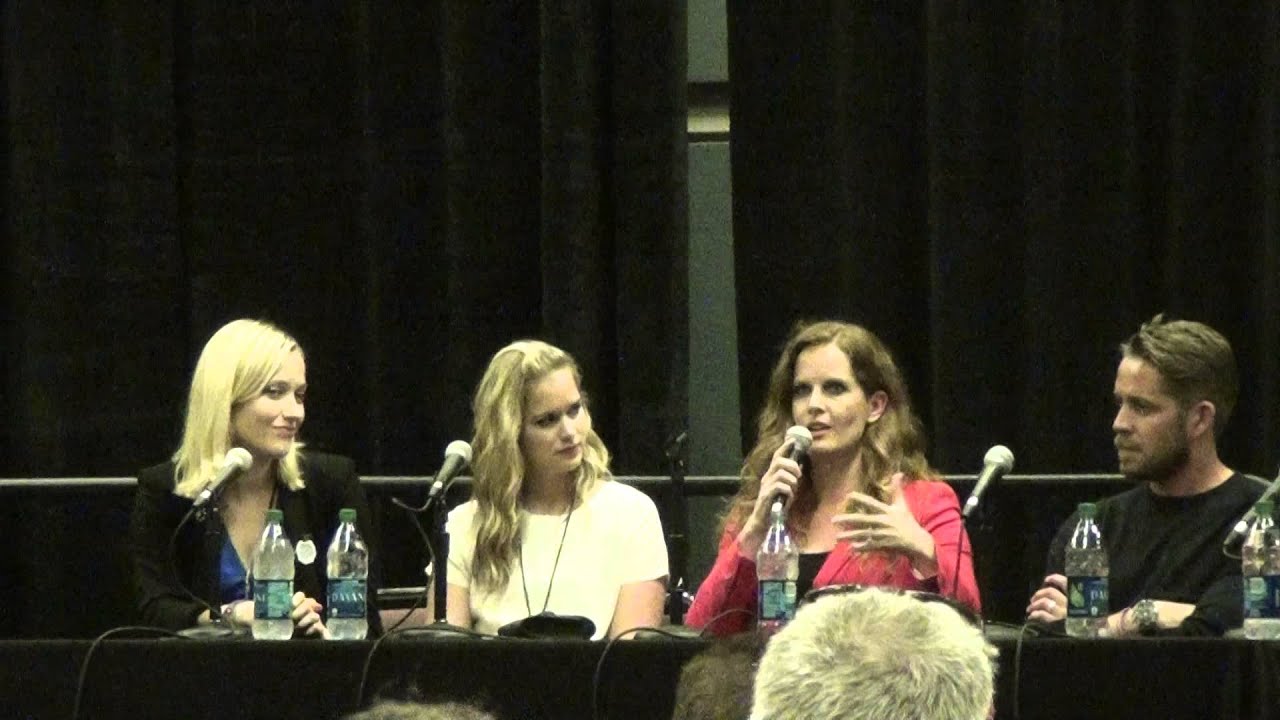 AC Boardwalk Con 2015 Once Upon A Time Panel Rebecca Mader, Sean Maguire, Elizabeth Lail, Georgina
