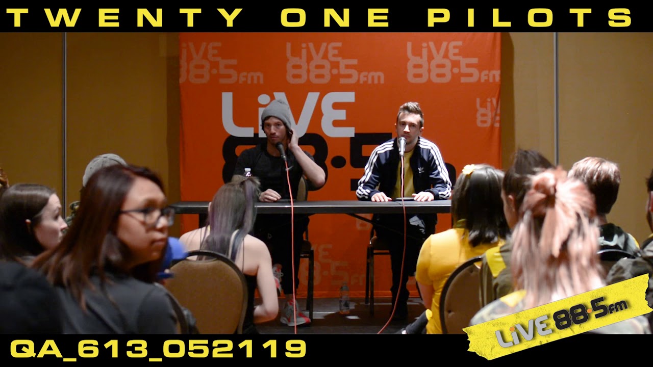 twenty one pilots LiVE 88.5 Q&A