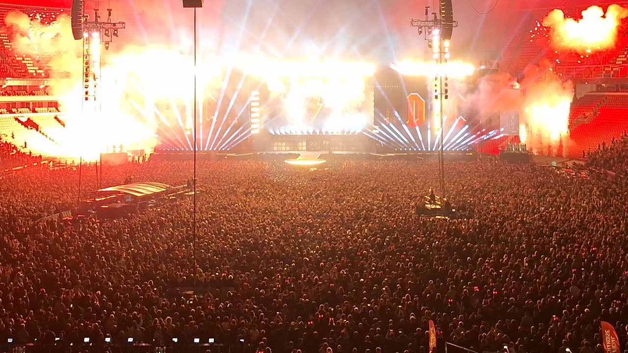 AC/DC - For Those About to Rock (We Salute You) | Johan Cruijff ArenA Amsterdam | Power Up Tour 2024