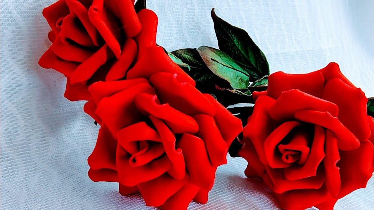 Rosa vermelha de e.v.a. sem frizador 🌹🌹