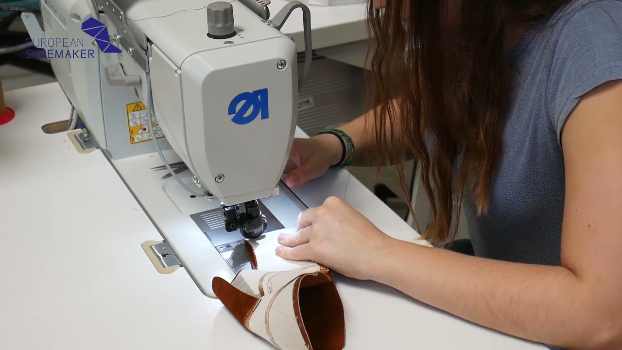 Costura traseira do sapato |  back seam