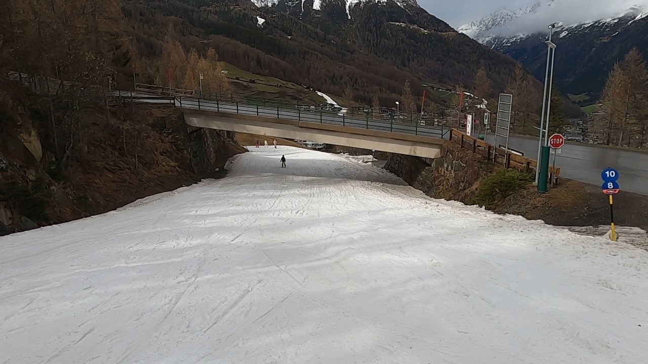 Skiing BLUE Slope 8 with Road Crossing!! | Sölden Austria GoPro HD POV | March 2024